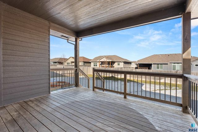 3620 E High Plains Cir Circle, Sioux Falls, SD 57108