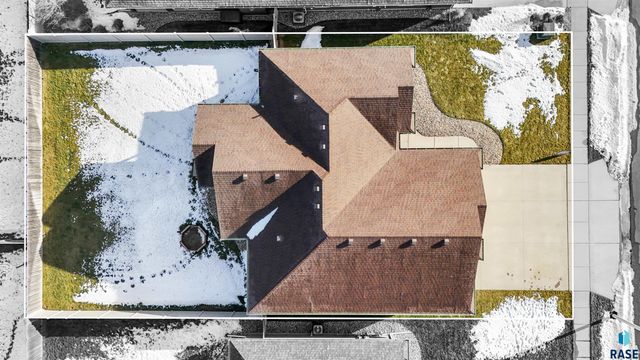 3620 E High Plains Cir Circle, Sioux Falls, SD 57108