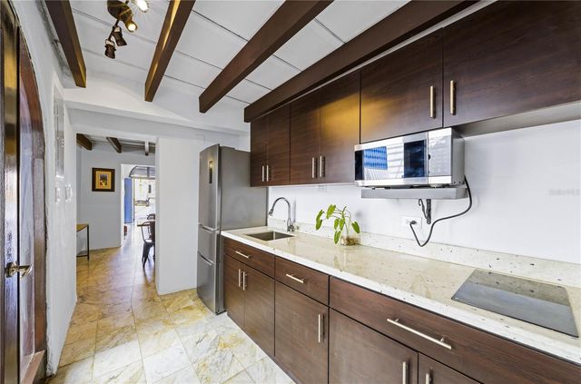 10 MCARTHUR STREET, San Juan, PR 00901