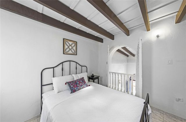 10 MCARTHUR STREET, San Juan, PR 00901