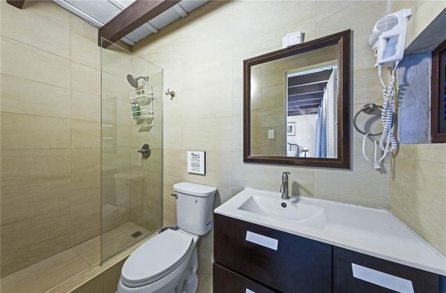 10 MCARTHUR STREET, San Juan, PR 00901