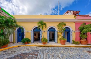 10 MCARTHUR STREET, San Juan, PR 00901
