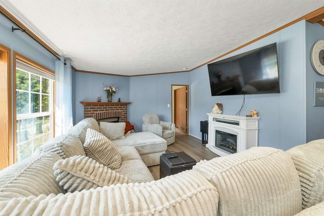 20 Lighthouse Lane, Conway, NH 03818