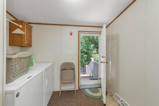 20 Lighthouse Lane, Conway, NH 03818