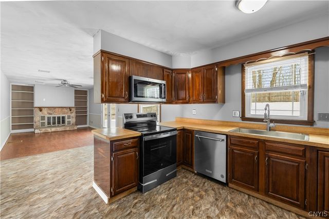 7994 Northwood Drive, Rome, NY 13440