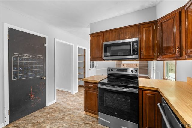 7994 Northwood Drive, Rome, NY 13440