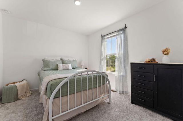 17816 Creek View Court, Lowell, IN 46356