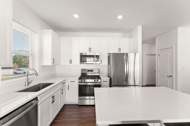 17816 Creek View Court, Lowell, IN 46356