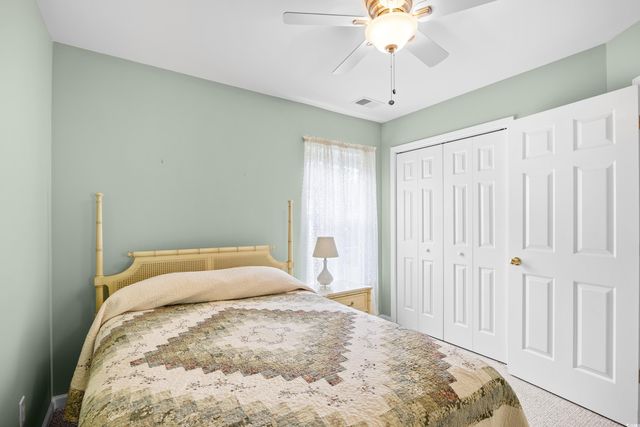 4554 Fringetree Dr., Murrells Inlet, SC 29576