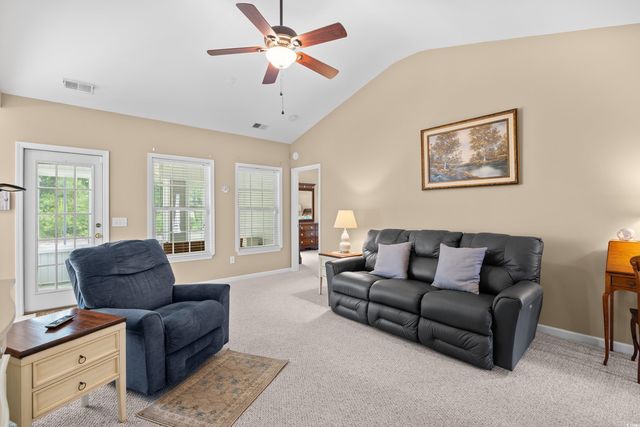 4554 Fringetree Dr., Murrells Inlet, SC 29576
