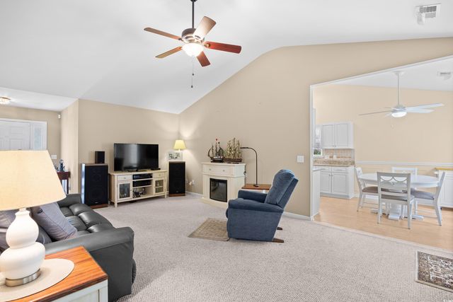 4554 Fringetree Dr., Murrells Inlet, SC 29576