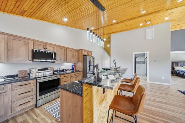 451070 E 320 Road, Afton, OK 74331