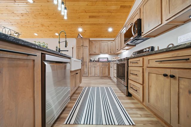 451070 E 320 Road, Afton, OK 74331