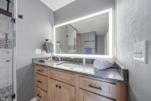 451070 E 320 Road, Afton, OK 74331