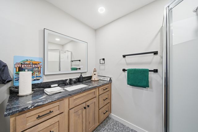 451070 E 320 Road, Afton, OK 74331