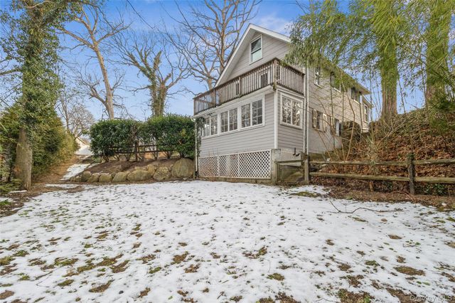 89 Upton Drive, Sound Beach, NY 11789