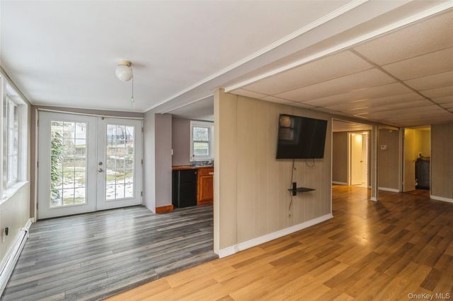 89 Upton Drive, Sound Beach, NY 11789