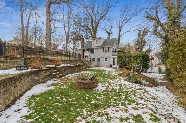 89 Upton Drive, Sound Beach, NY 11789