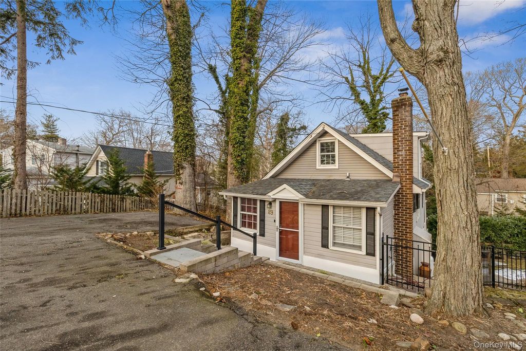 89 Upton Drive, Sound Beach, NY 11789