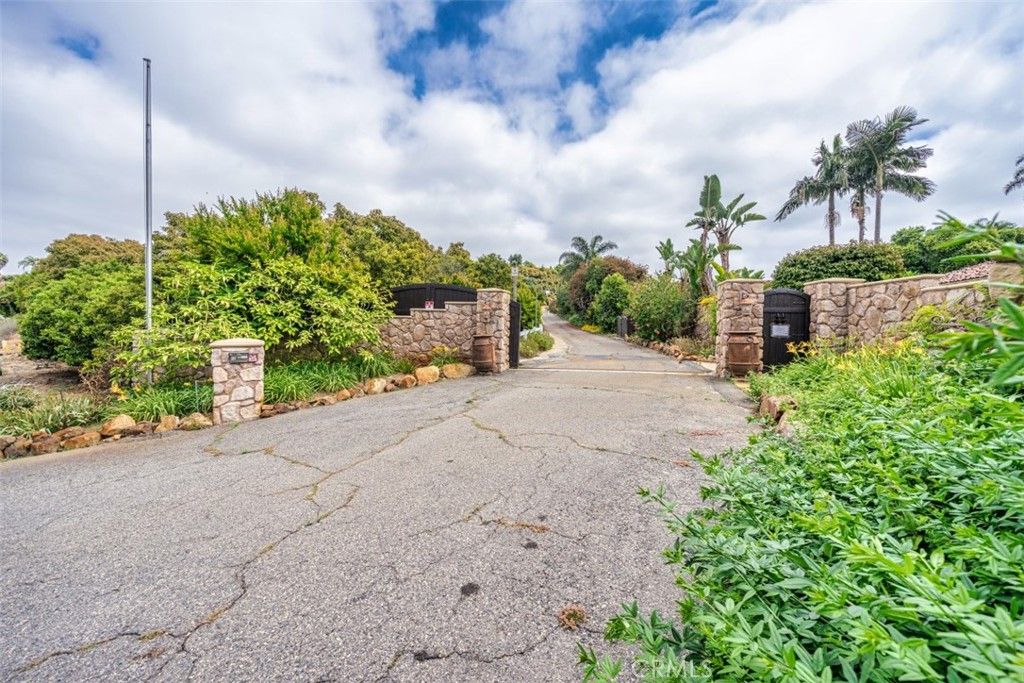 24405 Fuerte Road, Temecula, CA 92590 — photo 3