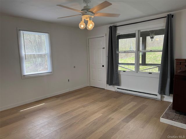 5 Lucky Lane, Narrowsburg, NY 12764