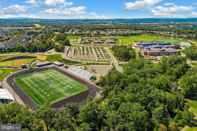 44029 RIVERPOINT DR, Leesburg, VA 20176