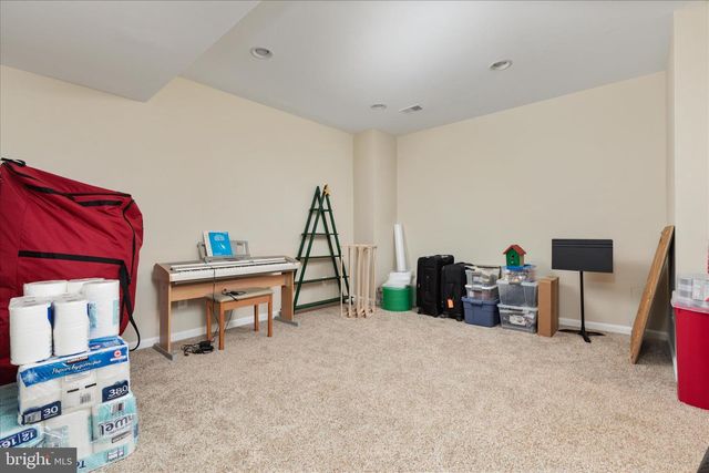 44029 RIVERPOINT DR, Leesburg, VA 20176