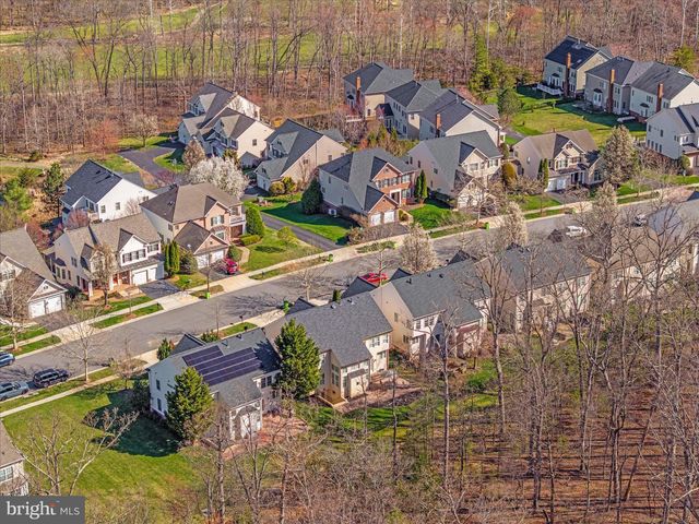 44029 RIVERPOINT DR, Leesburg, VA 20176