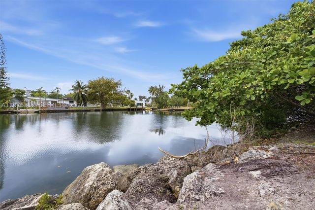 16500 Collins Ave 1856, Sunny Isles Beach, FL 33160