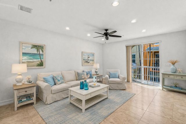 109 E Coda Circle, Delray Beach, FL 33444