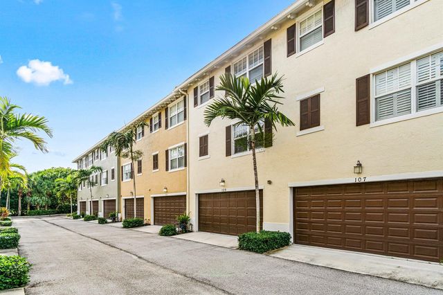 109 E Coda Circle, Delray Beach, FL 33444