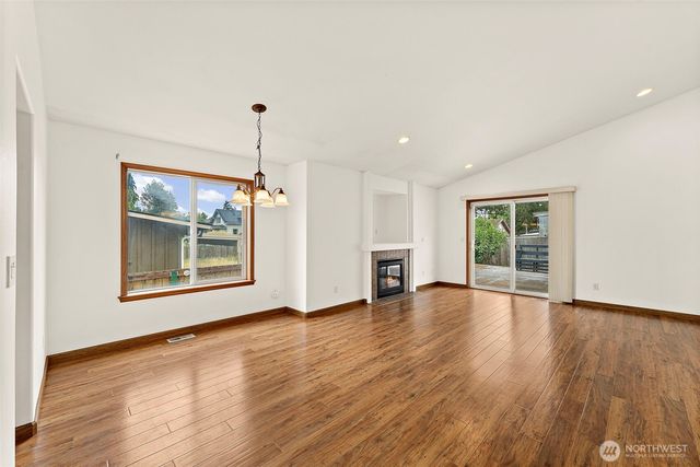 628 S 117th Street, Tacoma, WA 98444