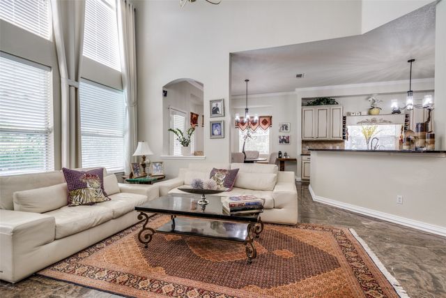 6417 Creekdale Drive, The Colony, TX 75056