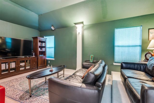 6417 Creekdale Drive, The Colony, TX 75056