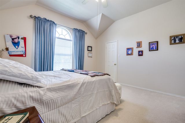 6417 Creekdale Drive, The Colony, TX 75056