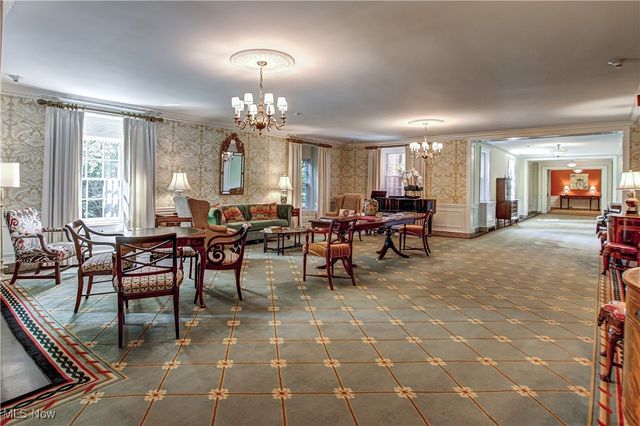 13715 Shaker Boulevard 1B, Cleveland, OH 44120