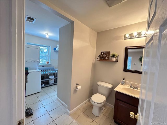 53 Daly Road, Middletown, NY 10940