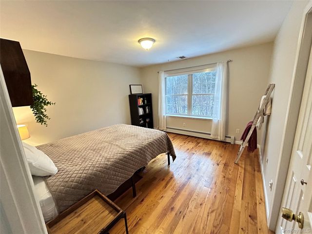 53 Daly Road, Middletown, NY 10940