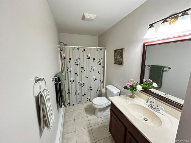 53 Daly Road, Middletown, NY 10940