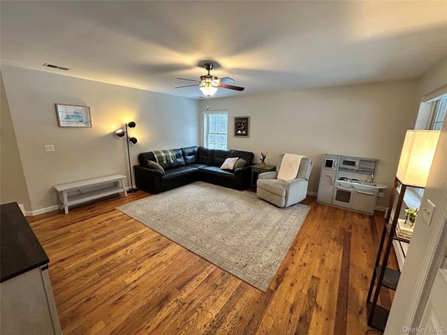 53 Daly Road, Middletown, NY 10940