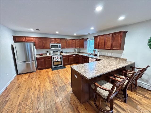 53 Daly Road, Middletown, NY 10940