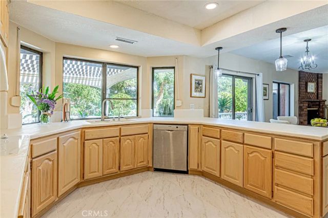 1737 Gainsborough Road, San Dimas, CA 91773