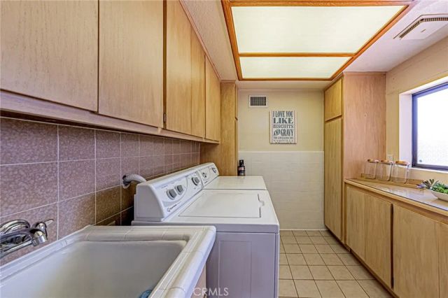 1737 Gainsborough Road, San Dimas, CA 91773
