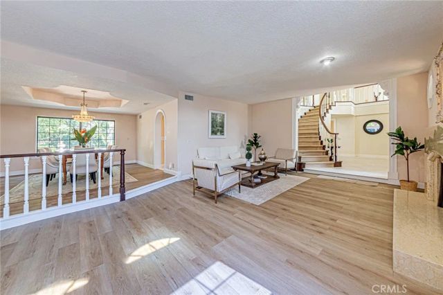 1737 Gainsborough Road, San Dimas, CA 91773
