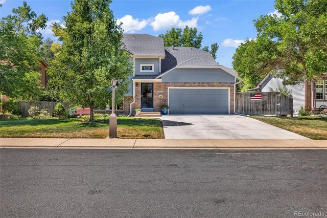 829 Buchanan Lane, Longmont, CO 80504