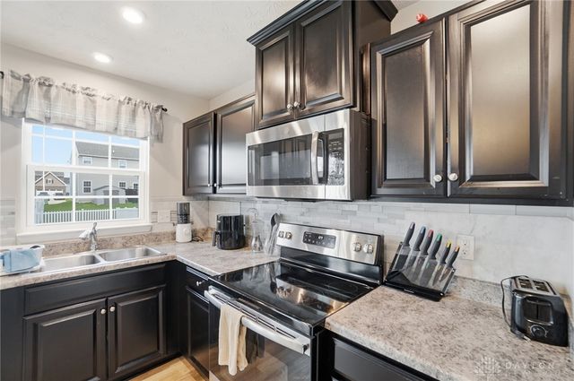 4351 Pimlico Place, Huber Heights, OH 45424