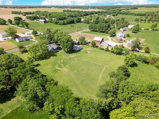 1567 Highway D, Foristell, MO 63348