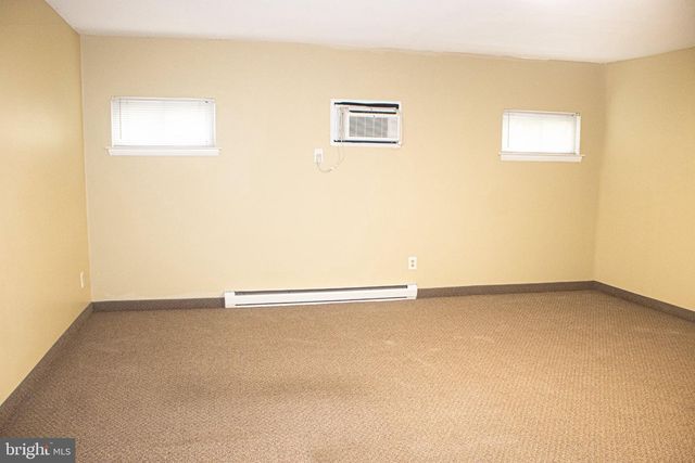 7727 GERMANTOWN AVE, Philadelphia, PA 19118