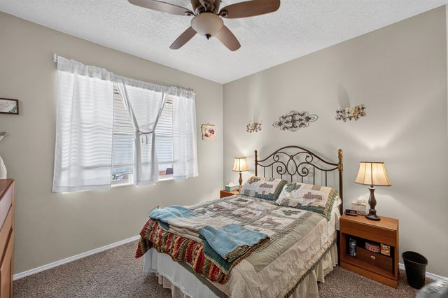 10811 Saltillo Street NW, Albuquerque, NM 87114