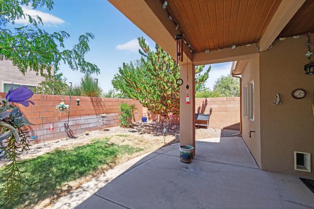 10811 Saltillo Street NW, Albuquerque, NM 87114